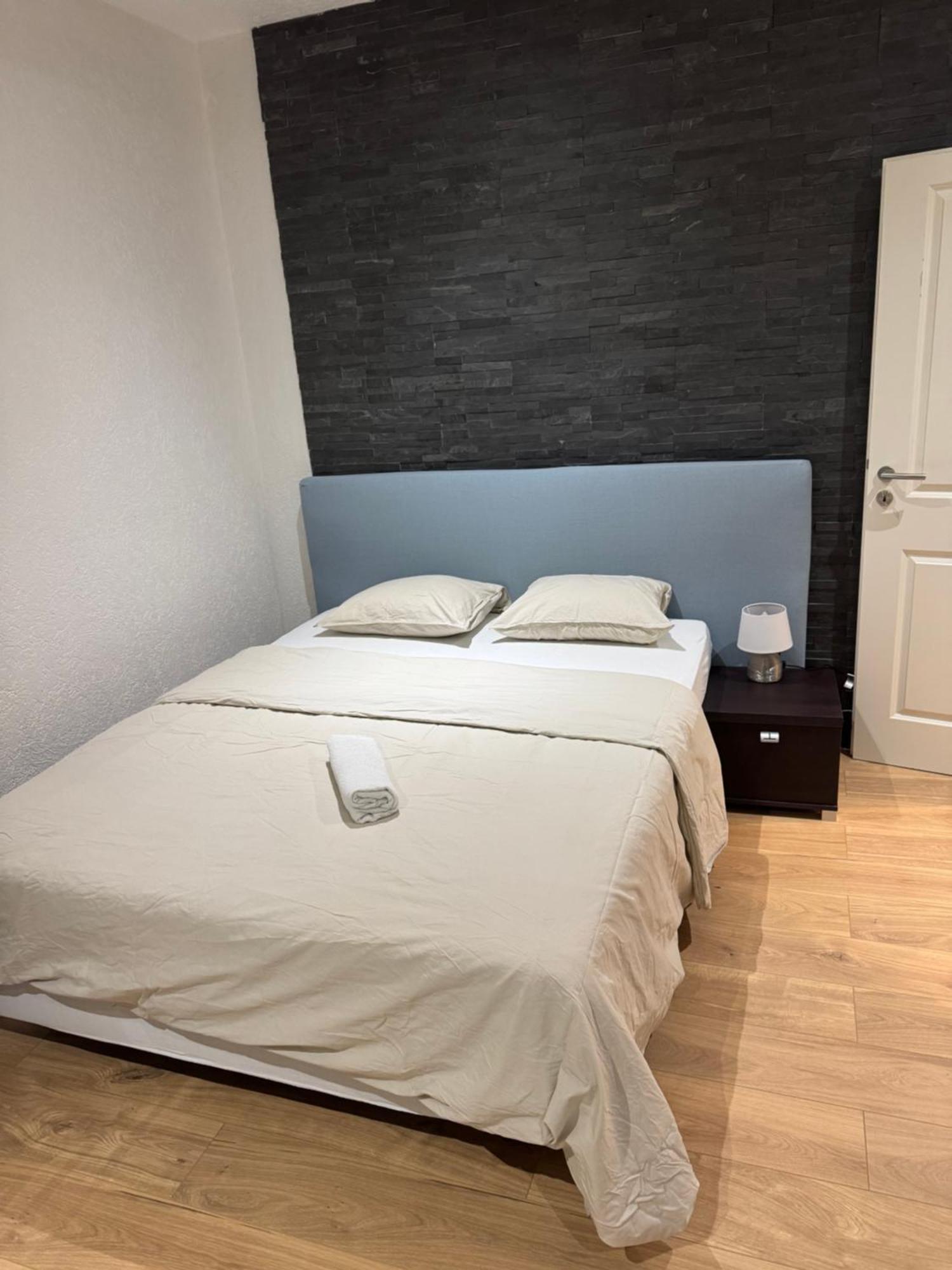 Appartement Bes,, Chaleureux Et Confortable Avec Entree Independante Wittenheim Exterior photo